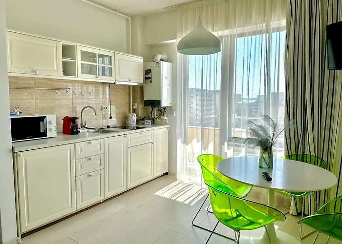 Acqua Marine Summerland