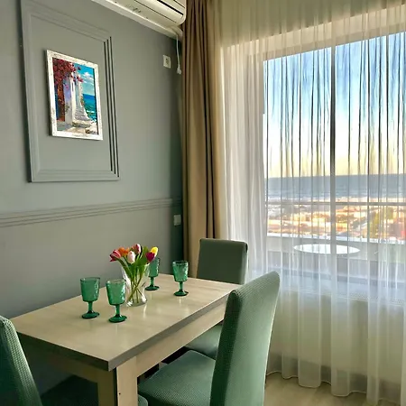 Apartment Aquamarine Summerland Mamaia