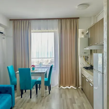 Aquamarine Summerland Apartment