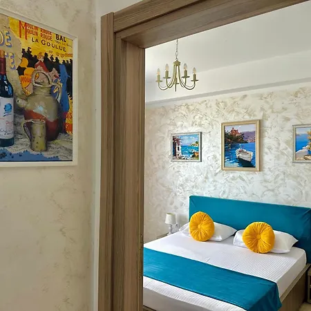 Aquamarine Summerland Apartment