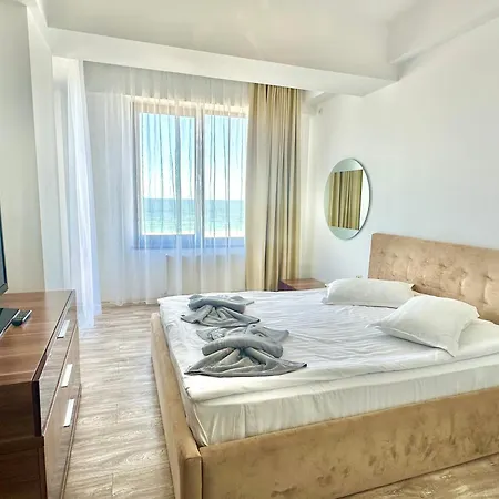 Apartment Aquamarine Summerland